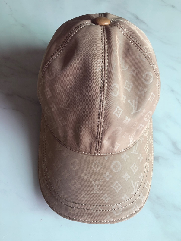 ブランド帽子背面デザイン